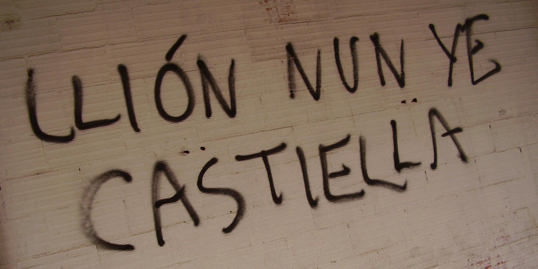34-Grafitis,antiCastilla.