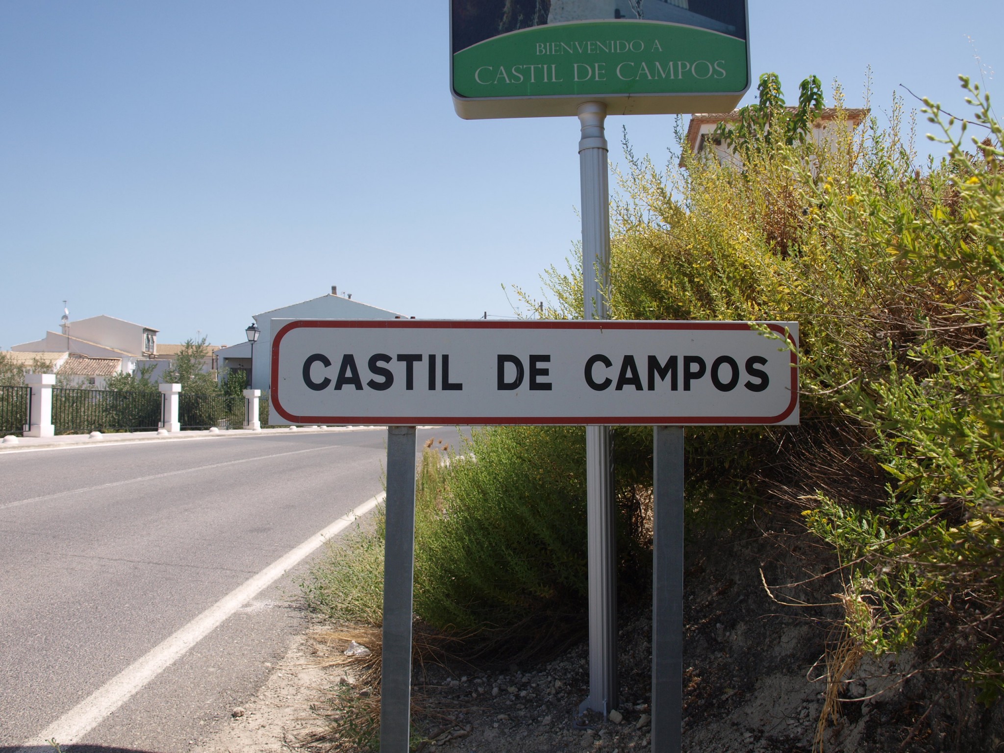 76-Letrero de Castil de Campos.